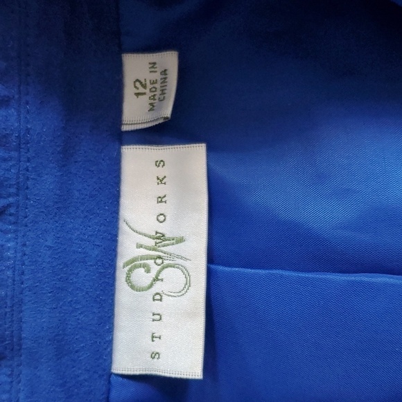 Studio Works- Womens Royal blue Blazer Suit Coat Silver Hardware Sz.12 - Picture 4 of 6